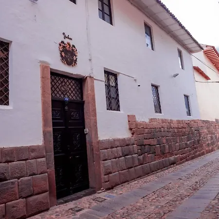 Yabar Plaza I Hotel