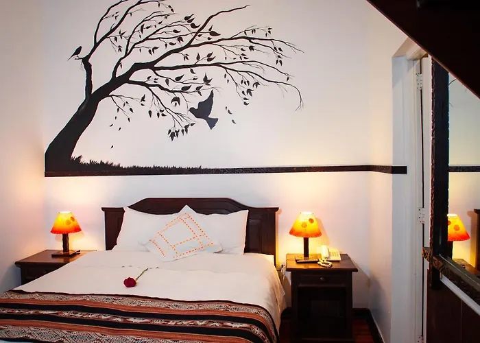 Yabar Plaza I Hotel